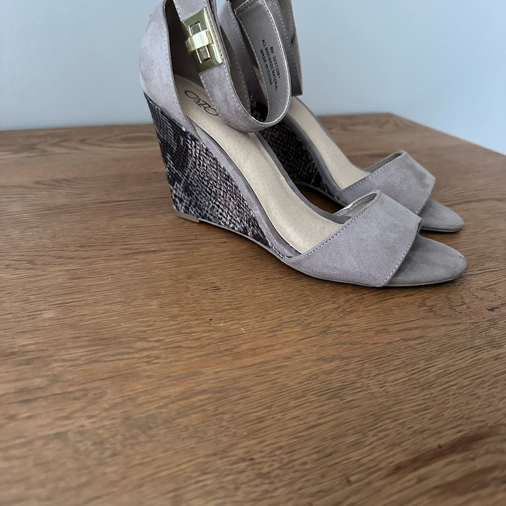 Cato Taupe and Snakeskin Wedges